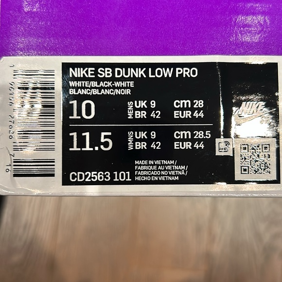 Nike SB Dunk Low - Picture 5 of 5